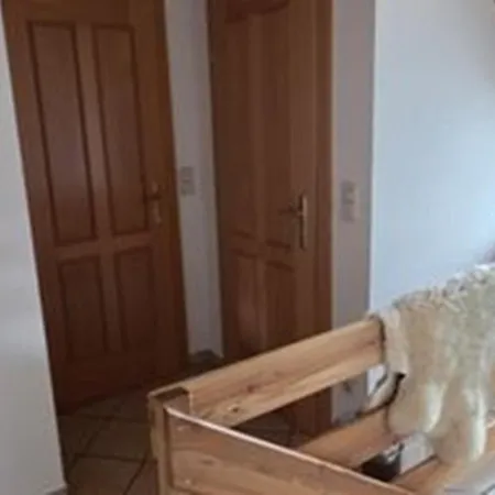 Henrik's Apartment Oblarn